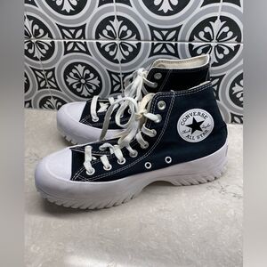 Converse Chuck Taylor Lugged 2.0 8.5 W High-Top Black Sneakers GUC